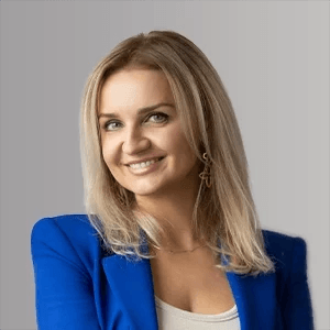 ela sadurska