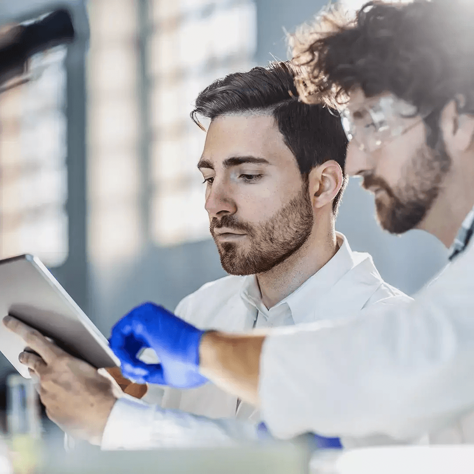 two scientists in a lab