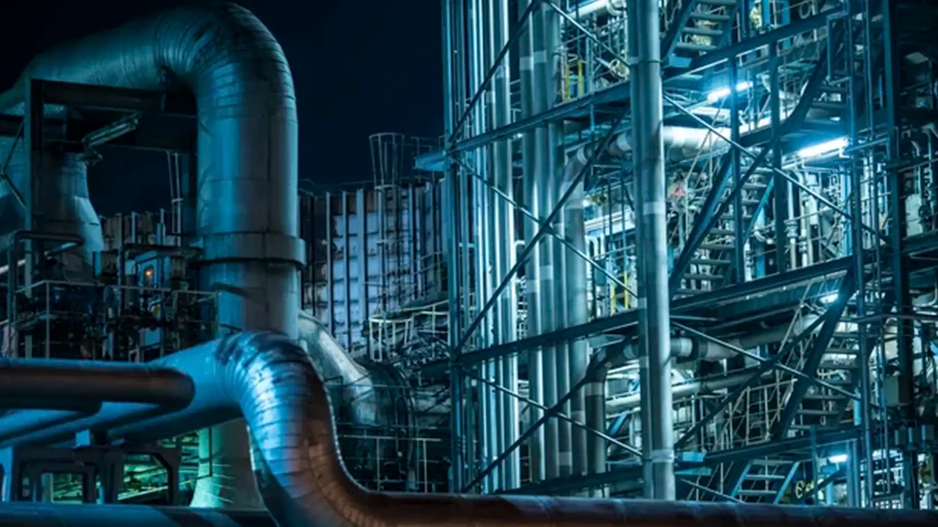 factory-details-at-night-banner-light